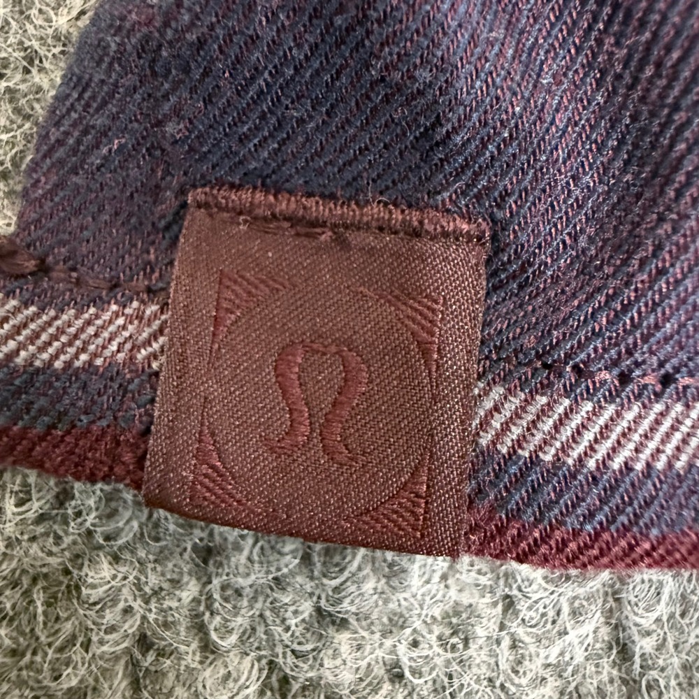 Lululemon Masons Peak Mens Medium Plaid Long Sleeve Button Shirt Flannel Casual - Picture 2 of 6